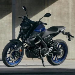 Genuine Yamaha Tank Pad For MT-125 2020 Onward -Motorcycle Equipment Store 2020 Yamaha MT125 EU Icon Blue Accessorized studio 002 03 1 83242.1587554079