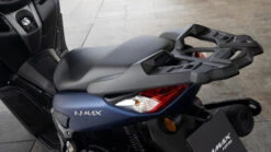 Genuine Yamaha NMAX 2021 Onwards 39l Top Box Luggage Kit -Motorcycle Equipment Store 2021 Yamaha G125YM EU Phantom Blue Accessorized detail 005 03 04985.1634133593