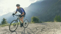 Yamaha Wabash RT Gravel E-Bike -Motorcycle Equipment Store 2022 Yamaha WABASH RT EU Blue Steel Action 005 03 69991.1699613894