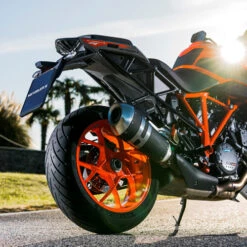 Metzeler Roadtec 01 SE Motorcycle Sports Touring Tyre -Motorcycle Equipment Store ROADTEC 01 SE static 84127.1588069503