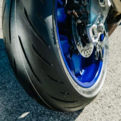 Bridgestone Battlax S22 H Rated Radial Motorcycle Sports Tyre -Motorcycle Equipment Store S22 Web 9 20923.1613143576