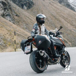 Bridgestone Battlax T31 Motorcycle Sports Touring Tyre -Motorcycle Equipment Store T31 1 36795.1520882115