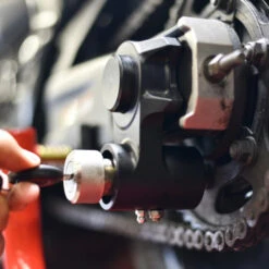 EASYBLOCK Bike Lock For Yamaha MT-07, XSR700, & YZF-R7 -Motorcycle Equipment Store Yamaha MT 07 Wheel Lock EasyBlock 2 372881 1800x1800 86034.1692461852